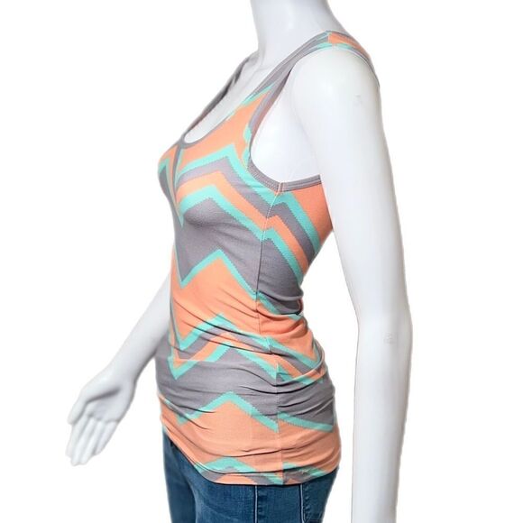 Rue21 Pastel Chevron Tank NWOT - Picture 4 of 8
